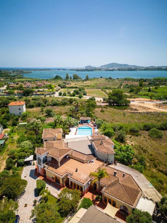 Hotel L'Ulivo จิราโซเล ภายนอก รูปภาพ