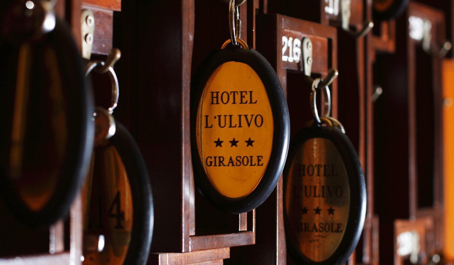 Hotel L'Ulivo จิราโซเล ภายนอก รูปภาพ